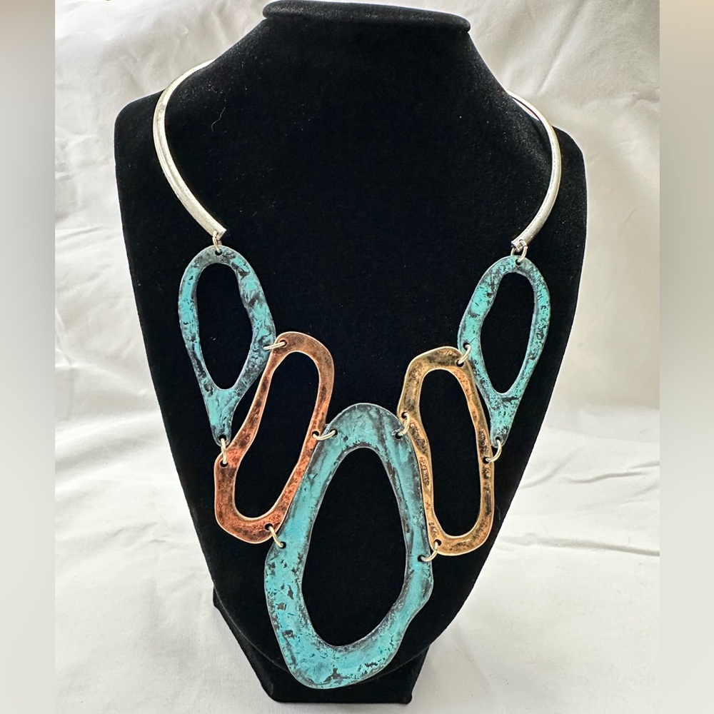Elegant Multicolor Statement Necklace and Earrings